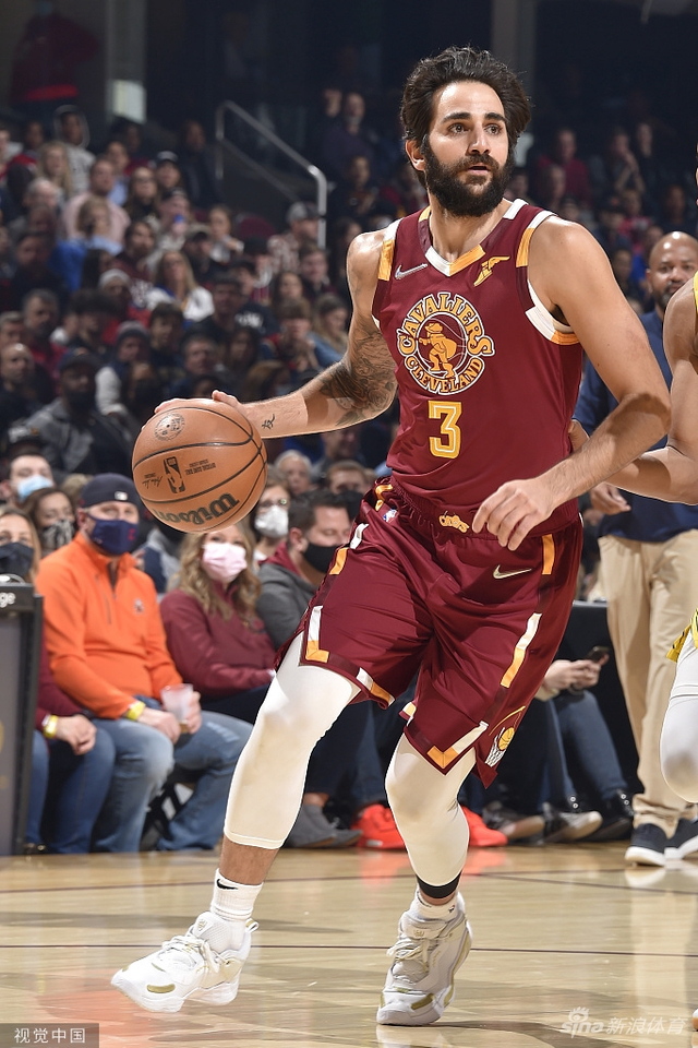 而荷兰队在 而荷兰队在