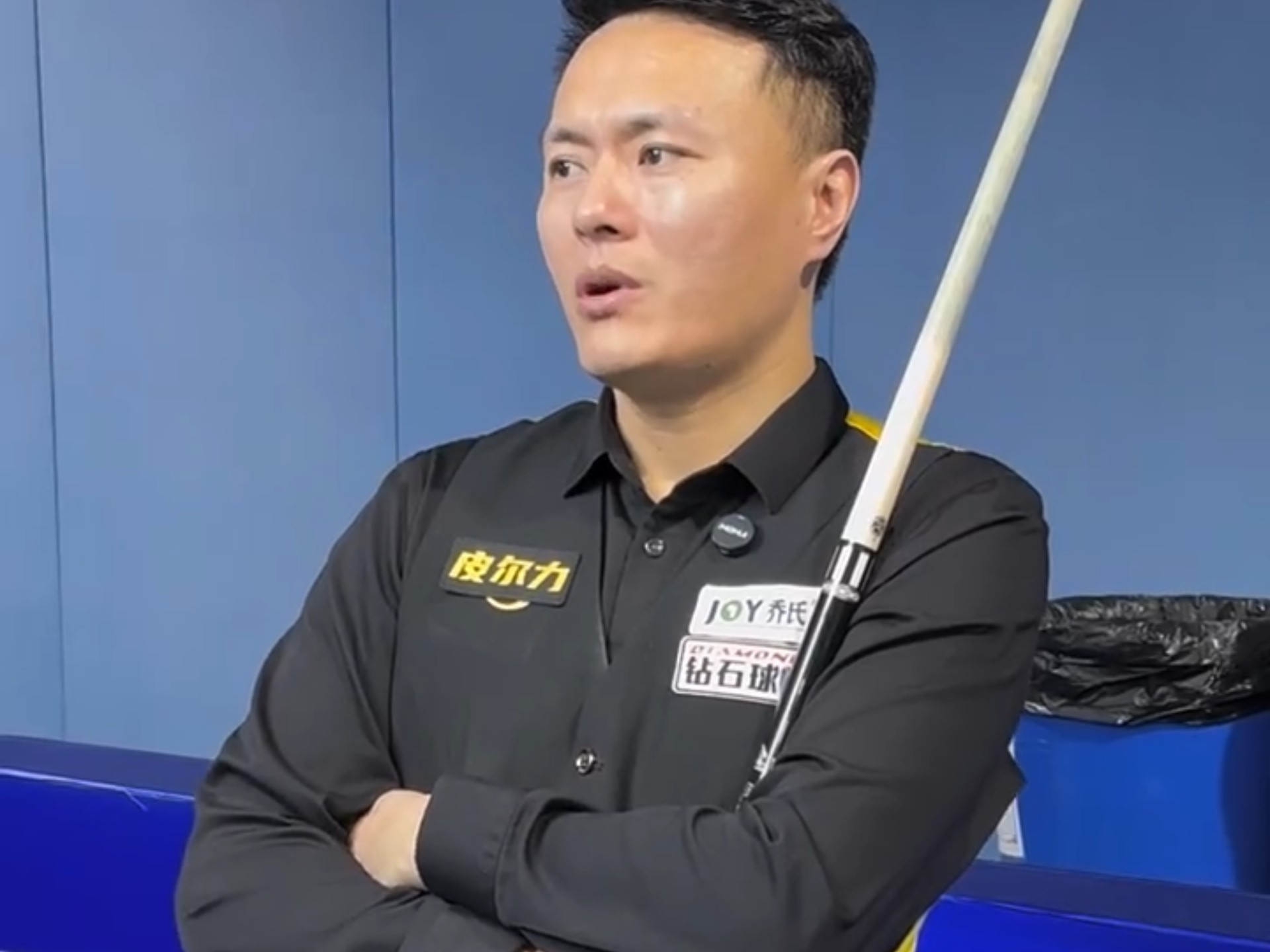 与补位护框